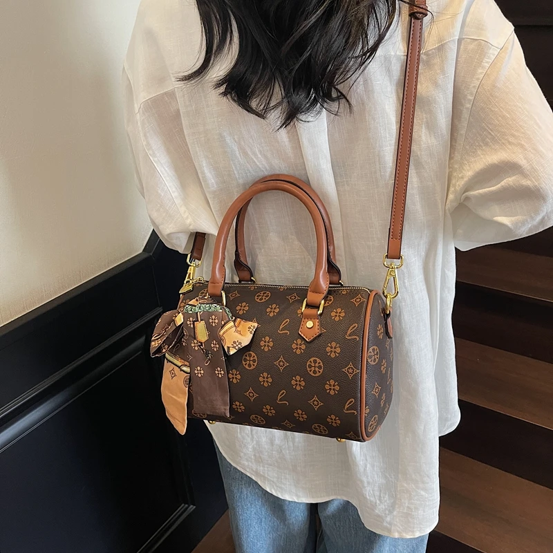 Elegante Borsa a Spalla in Pel - Luxury Lifestyle Handbags recensione e prezzo