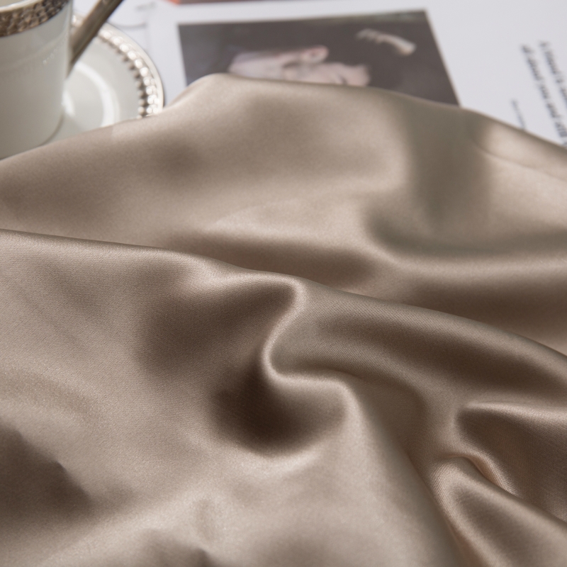 Federa in raso di seta per mem - Silk Pillowcase Set recensione e prezzo