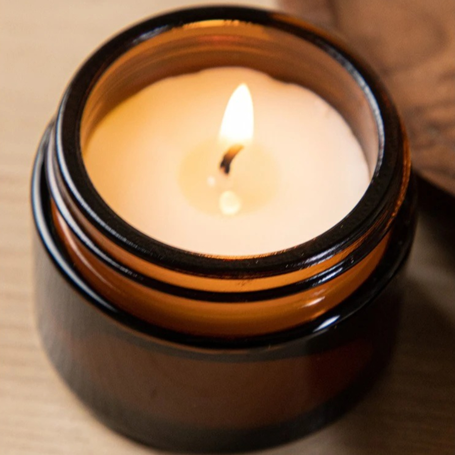 Candela per aromaterapia con t - Scented Candle Luxury recensione e prezzo